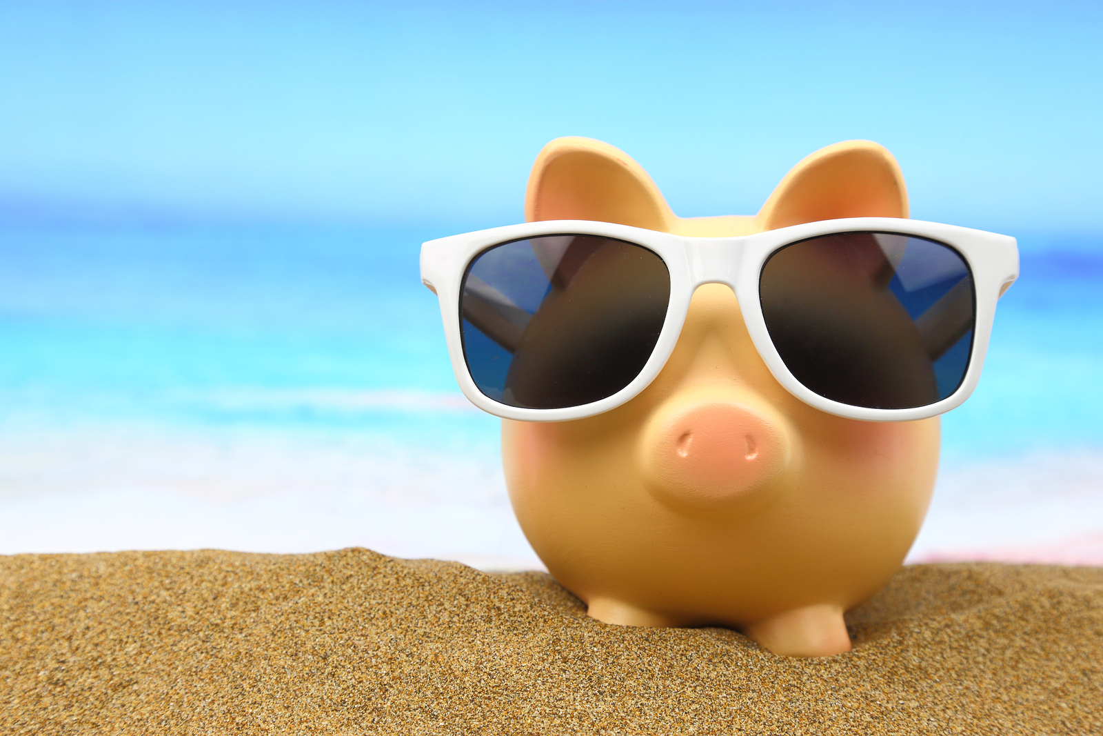 4 Penny-Pinching Ideas to Save BIG This Spring Break